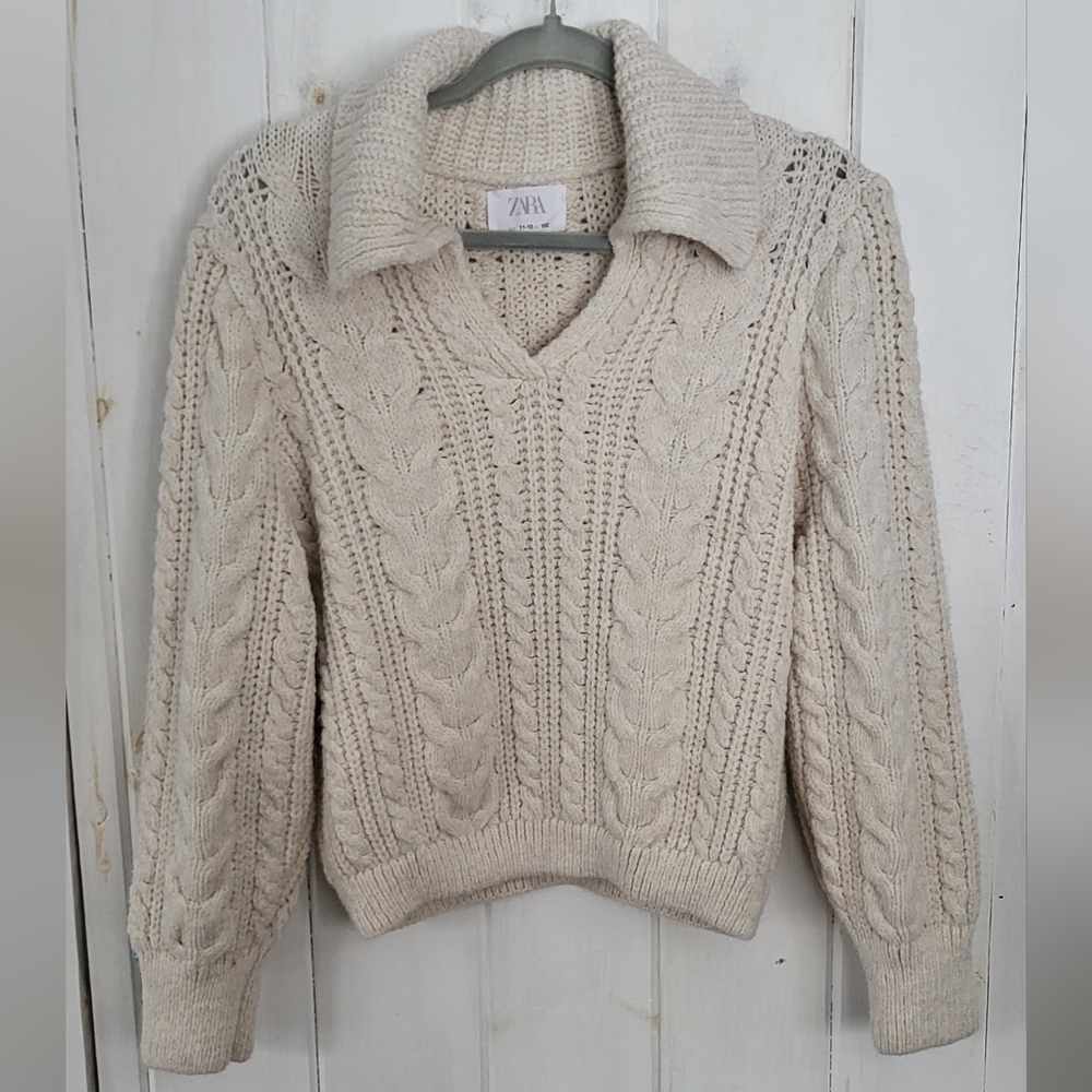 Zara Cream Soft Cable Knit Chunky V Neck Sweater